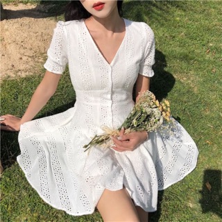 ☁️liltle fairy korean short dress เดรสสั้นสีขาว