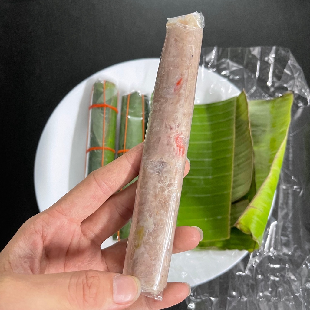 แหนม-แหนมมัด-แหนมพริกสด-อร่อย-เปรี้ยวกำลังดีหมักด้วยวิธีธรรมชาติสะอาดปลอดภัยไร้สารกันบูด