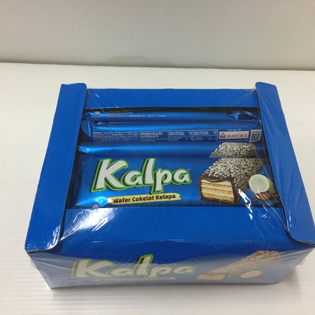 kalpa-wafer-coklat-kelapa-คาลพา-เวเฟอร์สอดไส้ครีมเคลือบช็อกโกแลตและมะพร้าว-24-กรัม-บรรจุ-12-ชิ้น