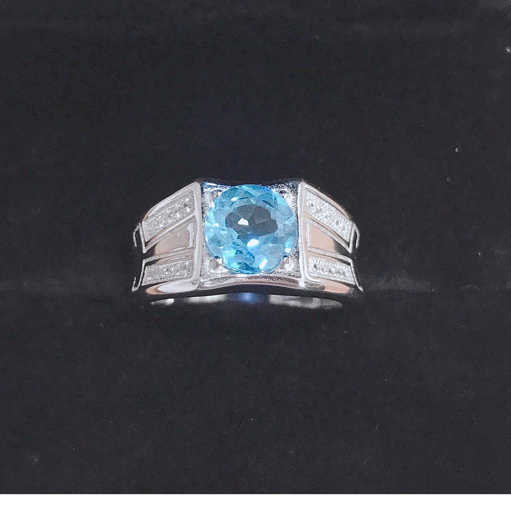 แหวนพลอย-สวิสบลูโทพาส-swiss-blue-topaz-สีฟ้าสดรุ่น-rm-sbt02rd
