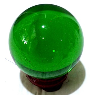 ลูกแก้วแท้สีเขียวเหมาะสำหรับบูชาพญานาคหนุนนำโชคลาถเงินทองและความอุดมสมบูรณ์