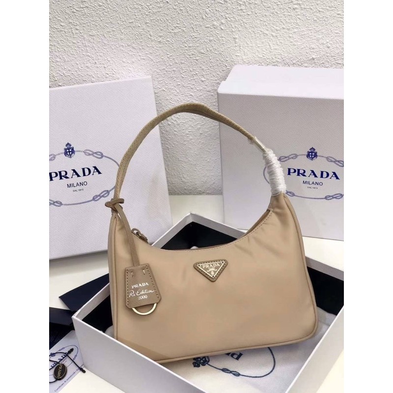 prada-2-990-ราคาดีอย่าบอกใคร