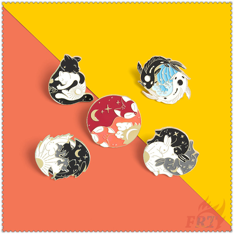 eight-diagrams-yin-and-yang-brooches-1pc-fox-fish-rabbit-cat-dragon-fashion-doodle-enamel-pins-backpack-button-badge-brooch