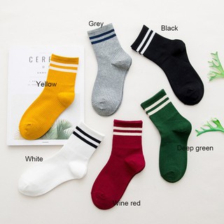 Old school socks ถุงเท้าแฟชั่น