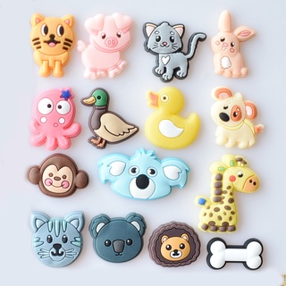 จี้การ์ตูนลิง หมู สัตว์ เครื่องประดับ สําหรับตกแต่งรองเท้า Croc Jibbits Pin Giraffe Jibitz Croks