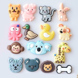 สินค้า จี้การ์ตูนลิง หมู สัตว์ เครื่องประดับ สําหรับตกแต่งรองเท้า Croc Jibbits Pin Giraffe Jibitz Croks