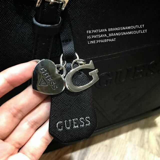 restock-dont-miss-guess-saffiano-shopper-bagแท้-outlet-กระเป๋าสะพายทรง-tote-จากแบร์น-guess