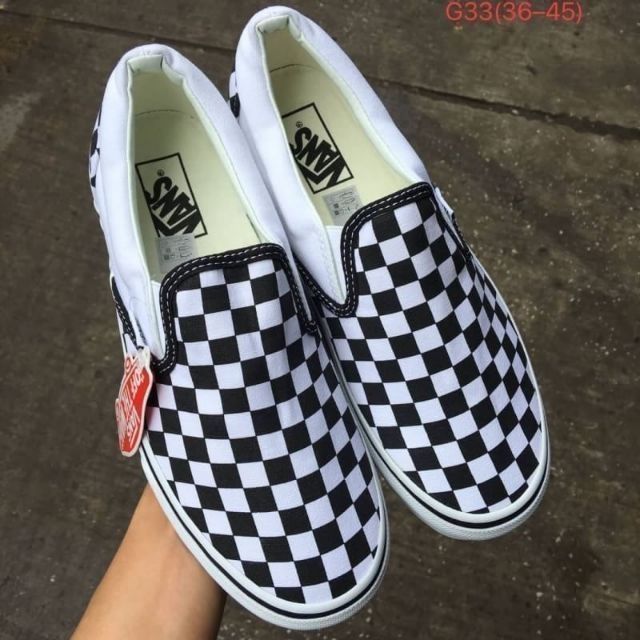 ภาพหน้าปกสินค้า️Vans slip on(A+)พร้อมกล่อง ️ตารางขาวดำ sz.36-44 จากร้าน marinok บน Shopee