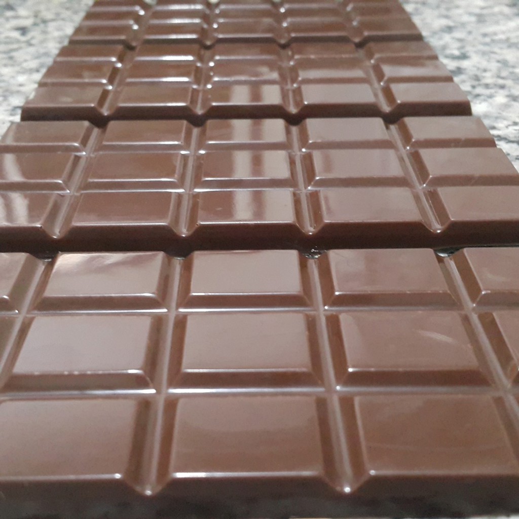 ดาร์กช็อคโกแลต70-รสชาไทย-คราฟช็อกโกแลตทำจากเมล็ดโกโก้จันทบุรี-ตราบีนทูบาร์-คีโต-dark-chocolate-thaitea-keto-no-sugar-ad