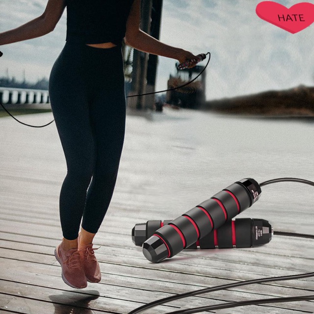 ภาพหน้าปกสินค้าเชือกกระโดด กระโดดเชือก ที่โดดเชือก มี 4 แบบ ให้เลือก จากร้าน zukaonshop บน Shopee