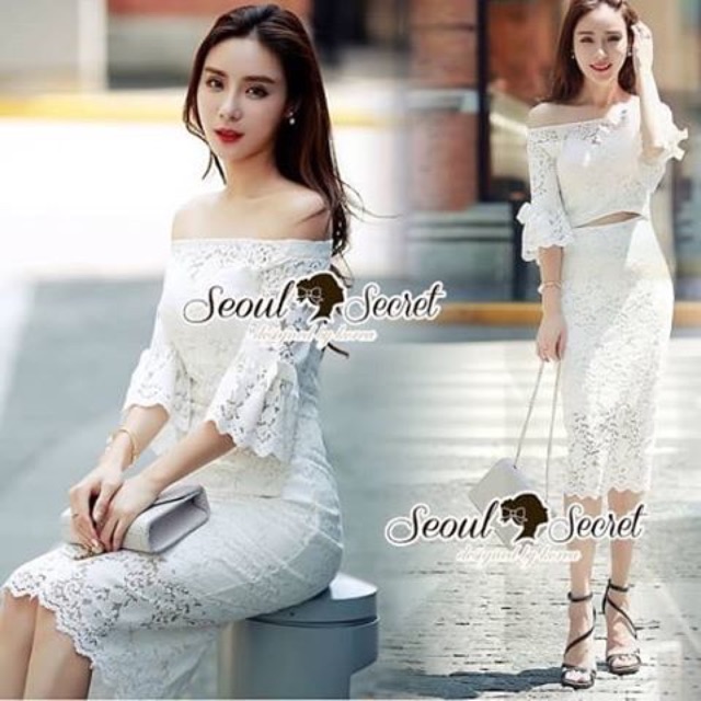 openshoulder-lace-bell-sleeve-dress