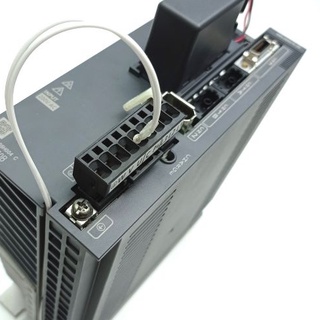 พร้อมส่ง,(C)Used, MR-JE-70B Servo Amplifier ,ชุดควบคุมการขับเคลื่อนเซอร์โว สเปค 750W ,MITSUBISHI (66-002-130)
