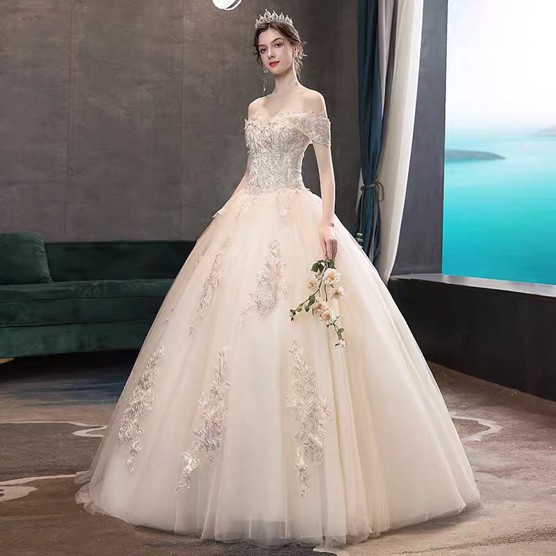 pre-order-cywd-010-wedding-dress-ชุดเจ้าสาว-ชุดแต่งงาน-ชุดเดรสออกงาน