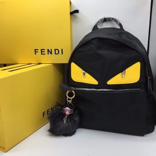 เป้ fendi