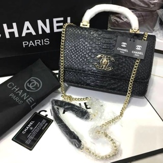 กระเป๋า Chanel 10"