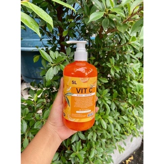 SL Vit C Body Serum 500ml. วิตซี บอดี้เซรั่ม