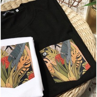 เสื้อยืดคอกลม Leafly Pocket Tee | Thrift Apparel T-Shirtเสื้อยืด