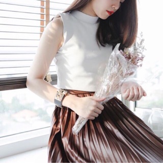 Pleated Brown Skirt with Zip (Full price :: 1,090 Baht)
