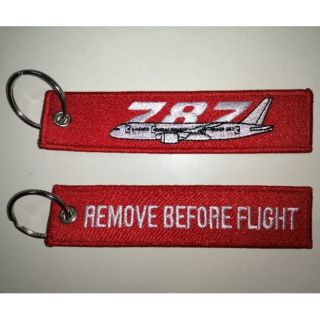 พวงกุญแจ REMOVE BEFORE FLIGHT Boeing B787 Dreamliner