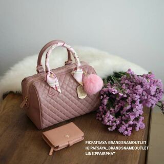 สีมาใหม่ล่าสุดมินิหนังแกะสวยมากคะสี Lassy Pink และสีChocometalสำหรับ KEEP quited leather Pillow bag แท้💯outletสวยน่ารัก