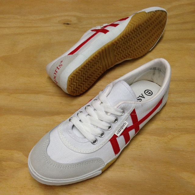 asiasports-by-leo-รองเท้าผ้าใบ-สีขาว-แดง-size-39-43