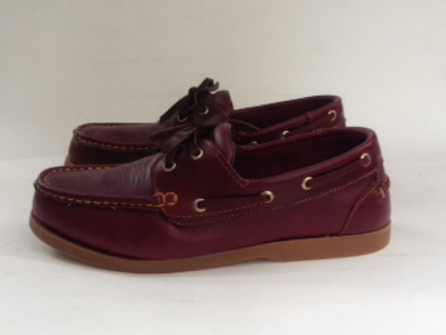 boat-shoe-cherry-colour