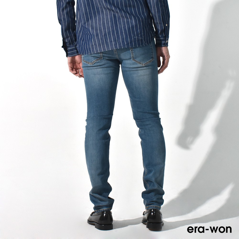 ภาพหน้าปกสินค้าera-won กางเกงยีนส์ ทรงกระบอก รุ่น Classic Slim สี Light Momentum จากร้าน erawon_official_store บน Shopee