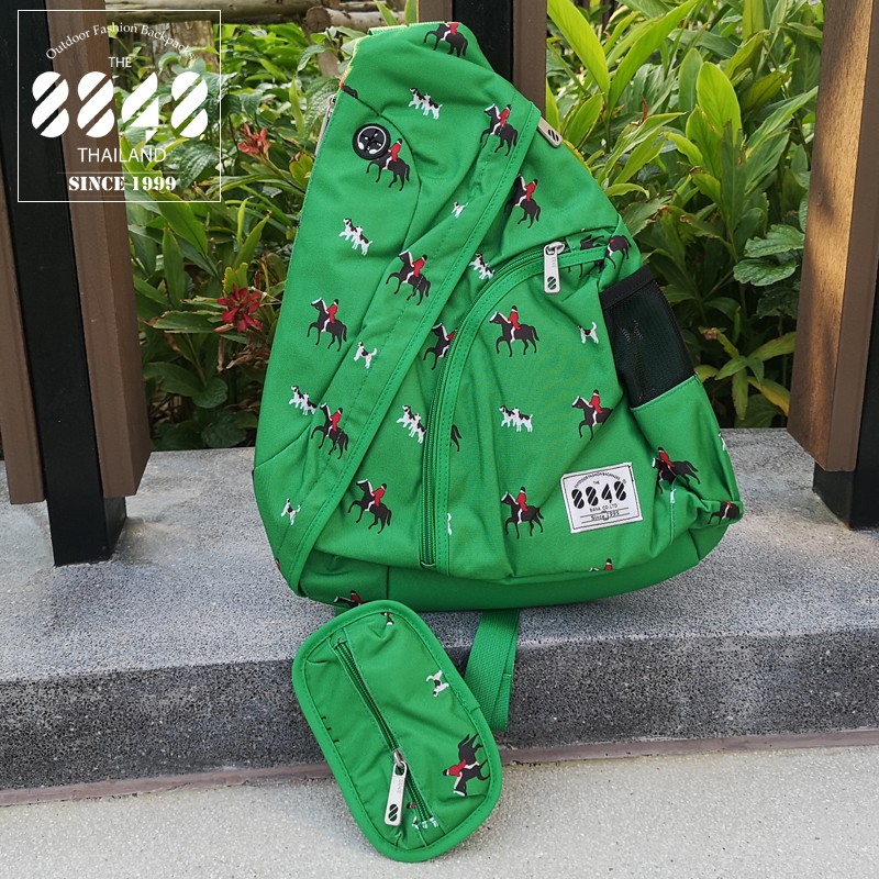 8848-กระเป๋าสะพายข้าง-กระเป๋าคาดอก-กระเป๋า-มีช่องซิป-3-ช่อง-กระเป๋าคาดอกผู้ชาย-ใส่ของได้เยอะ-กันน้ำซึม-สีเขียว