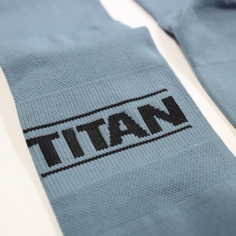 ถุงเท้าปั่นจักรยาน-titan-helium-cycling-socks-race-20