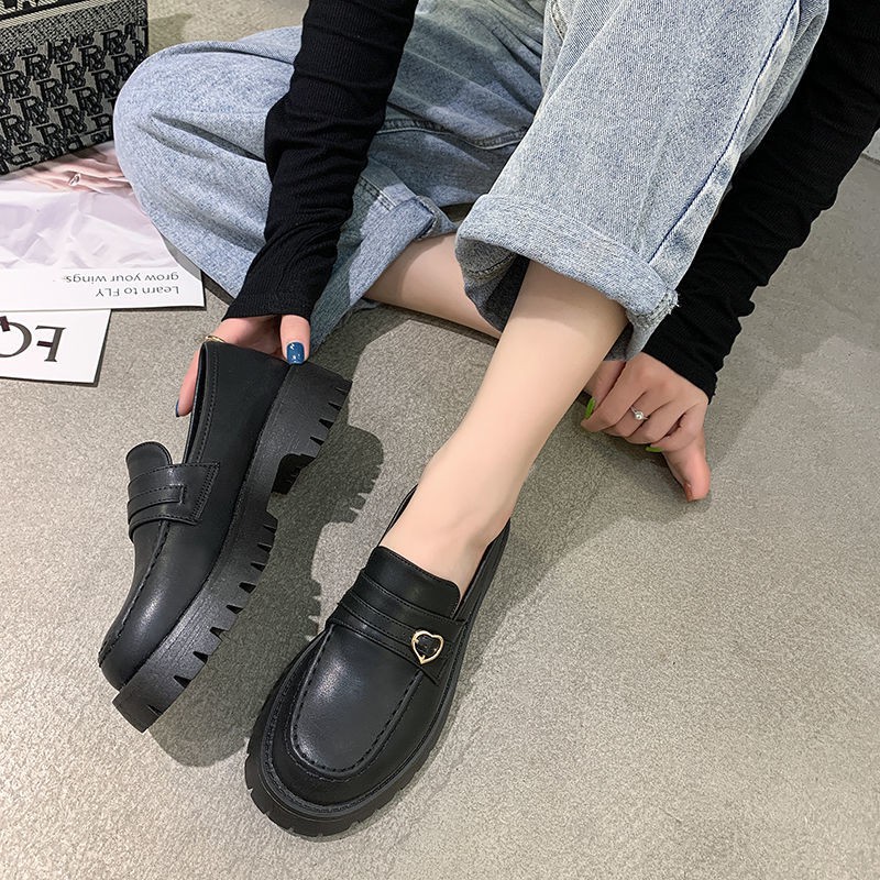 ภาพสินค้าReady stock 35-43 รองเท้าผู้หญิงขนาดใหญ่ปากตื้นรองเท้าหนังขนาดเล็กนักเรียนหญิง 41 ญี่ปุ่นย้อนยุคสไตล์อังกฤษรอบนิ้วเท้ จากร้าน bmpshop8817 บน Shopee ภาพที่ 6