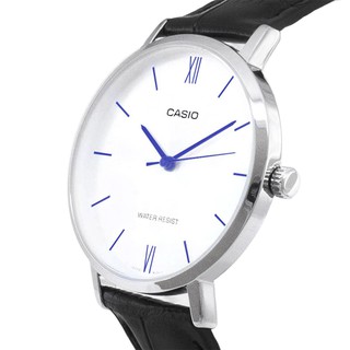 ภาพขนาดย่อของภาพหน้าปกสินค้าCASIO นาฬิกาข้อมือผู้หญิง รุ่น LTP-VT01L-7B1UDF- S Standard Silver Dial Black จากร้าน ralunar บน Shopee