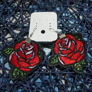 ตุ้มหู ต่างหู ตัวรีดปัก รูปดอกกุหลาบ สีแดง น่ารักๆ (Mini Heart Love Fashion Earrings )