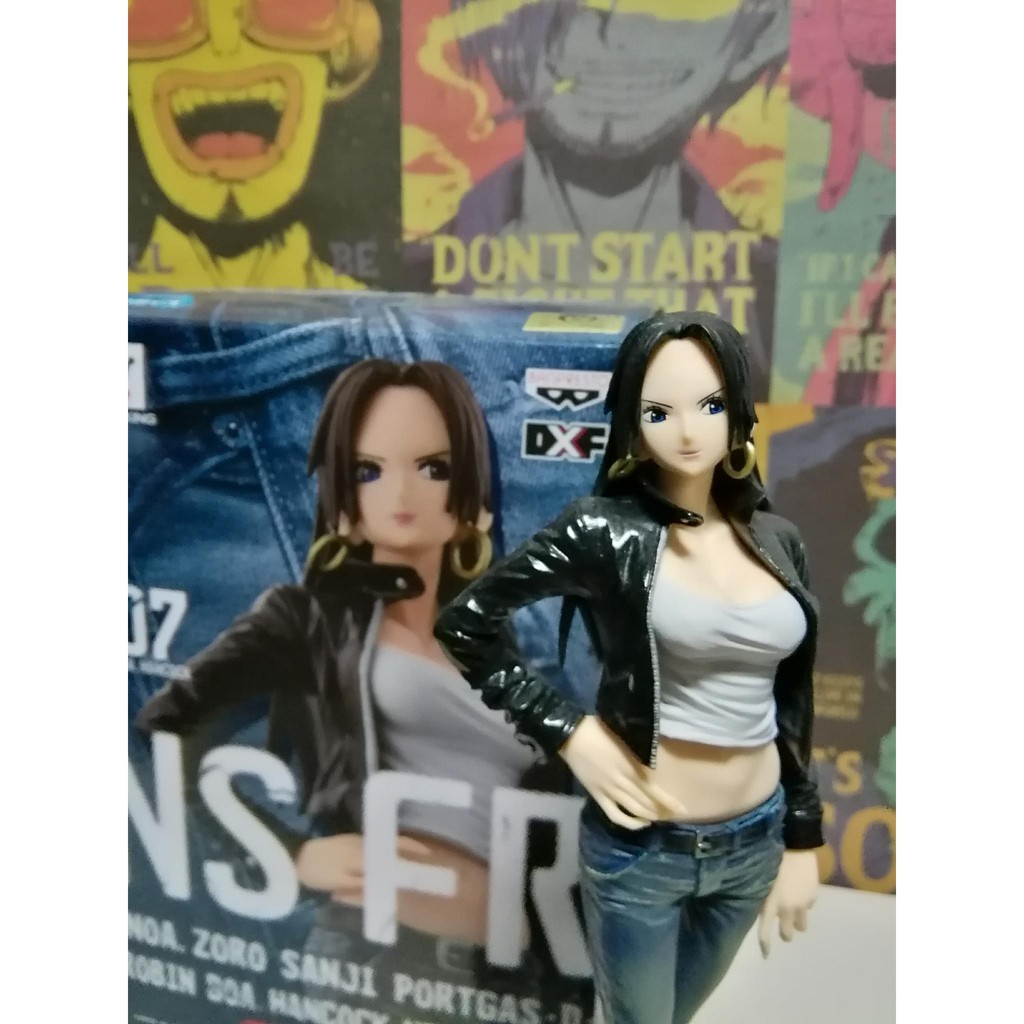 Figura One Piece Boa Hancock Jeans Freak – Edición Limitada 17cm