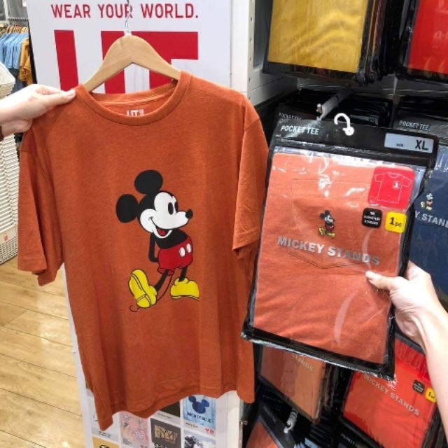 uniqlo-mickey-stands-short-sleeve-ut