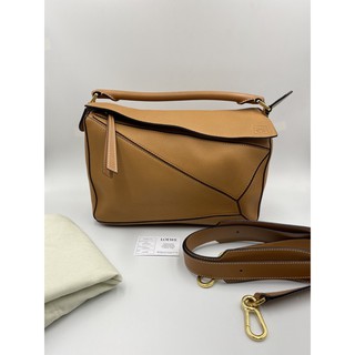 Used like new Loewe puzzle medium light caramel y.18