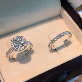 2 ชิ้น/เซ็ตแฟชั่น 925 เงินสเตอร์ลิงธรรมชาติไพลินสีขาวแหวนเจ้าสาวหมั้นแหวนแต่งงานสำหรับของขวัญ