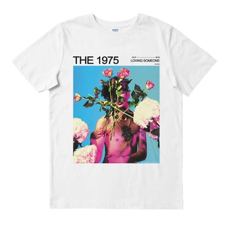 เสื้อยืดโอเวอร์ไซส์1975 คนรัก | เสื้อยืด พิมพ์ลายวงดนตรี | เพลงเมอร์ช | Unisex | เสื้อยืด พิมพ์ลายดนตรี | ร็อคอินดี้S-4X