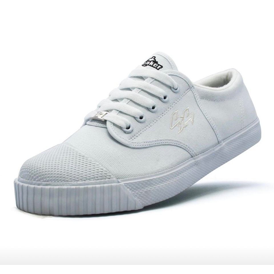 รองเท้าผ้าใบนักเรียน-breaker-รุ่น-4x4-สีขาว-size-43-47-พร้อมส่ง
