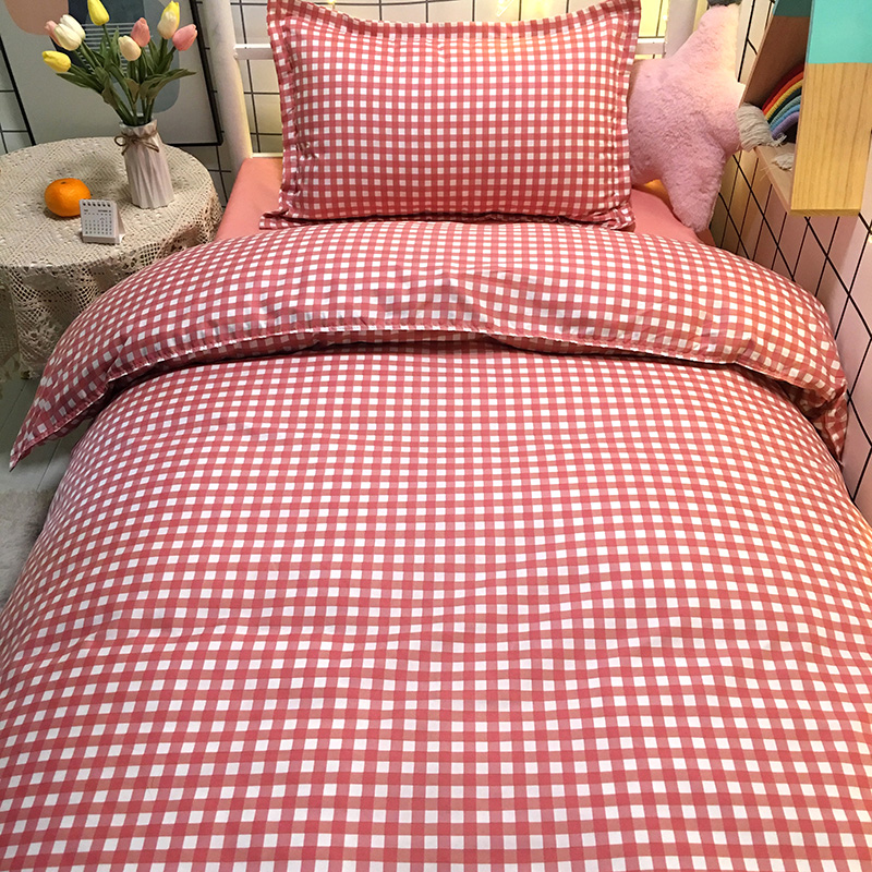 เตียงในหอพัก-ตารางเล็ก-ๆ-สีชมพู-3-5-ฟุต-สูทแบบสามชิ้น