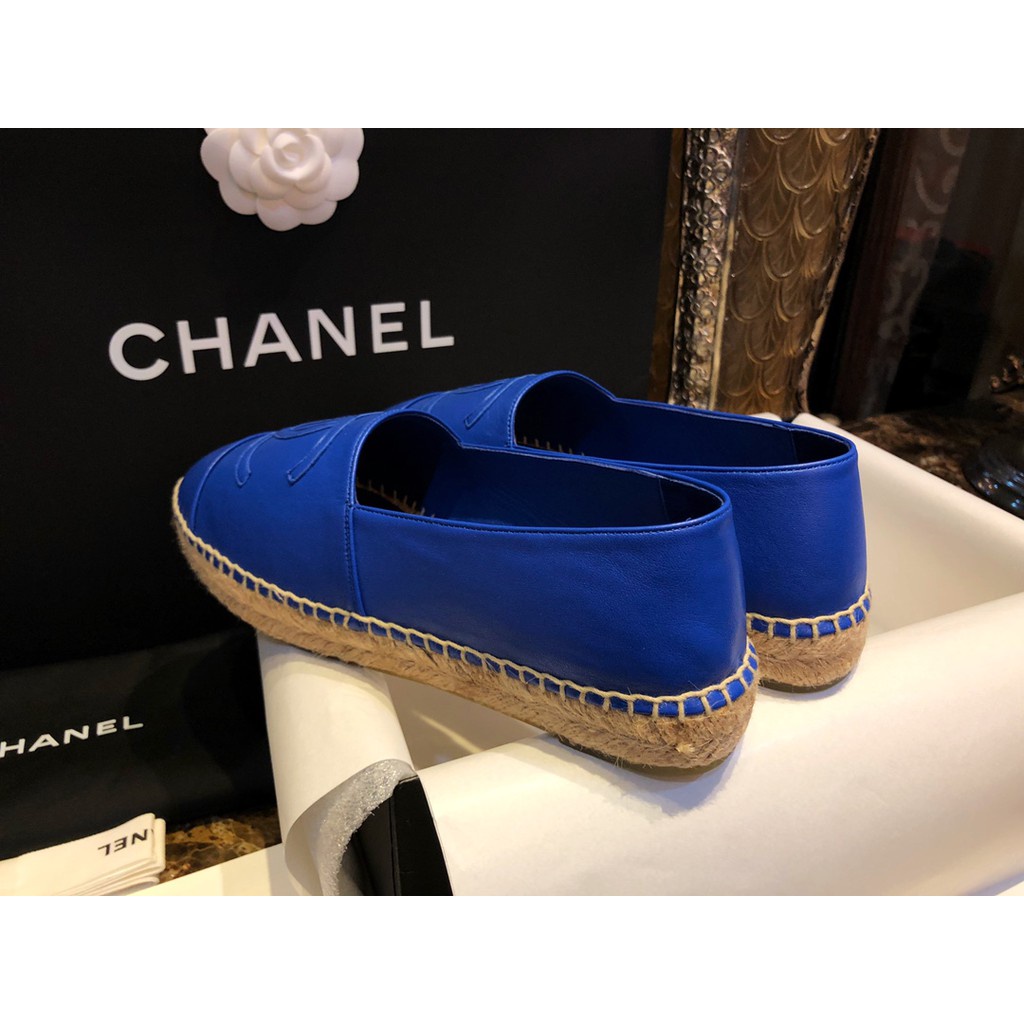 พรี-chanel-g29762-espadrilles-in-blue-lambskin-รองเท้าชาแนล-สีเบจดำ-ของใหม่-หนังลูกแกะสีเบจดำsize35-41