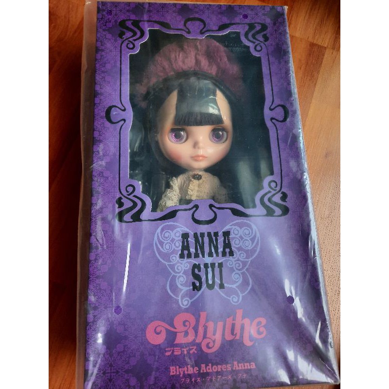 Blythe anna sui deals
