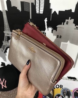 Coach คล้องมือ size L 2 ซิป