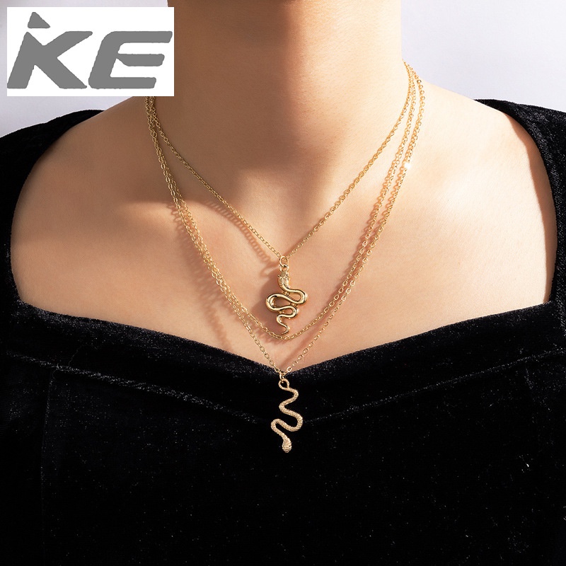 exaggerated-snake-necklace-snake-pendant-layered-gold-ladies-temperament-gold-necklace-jewelry