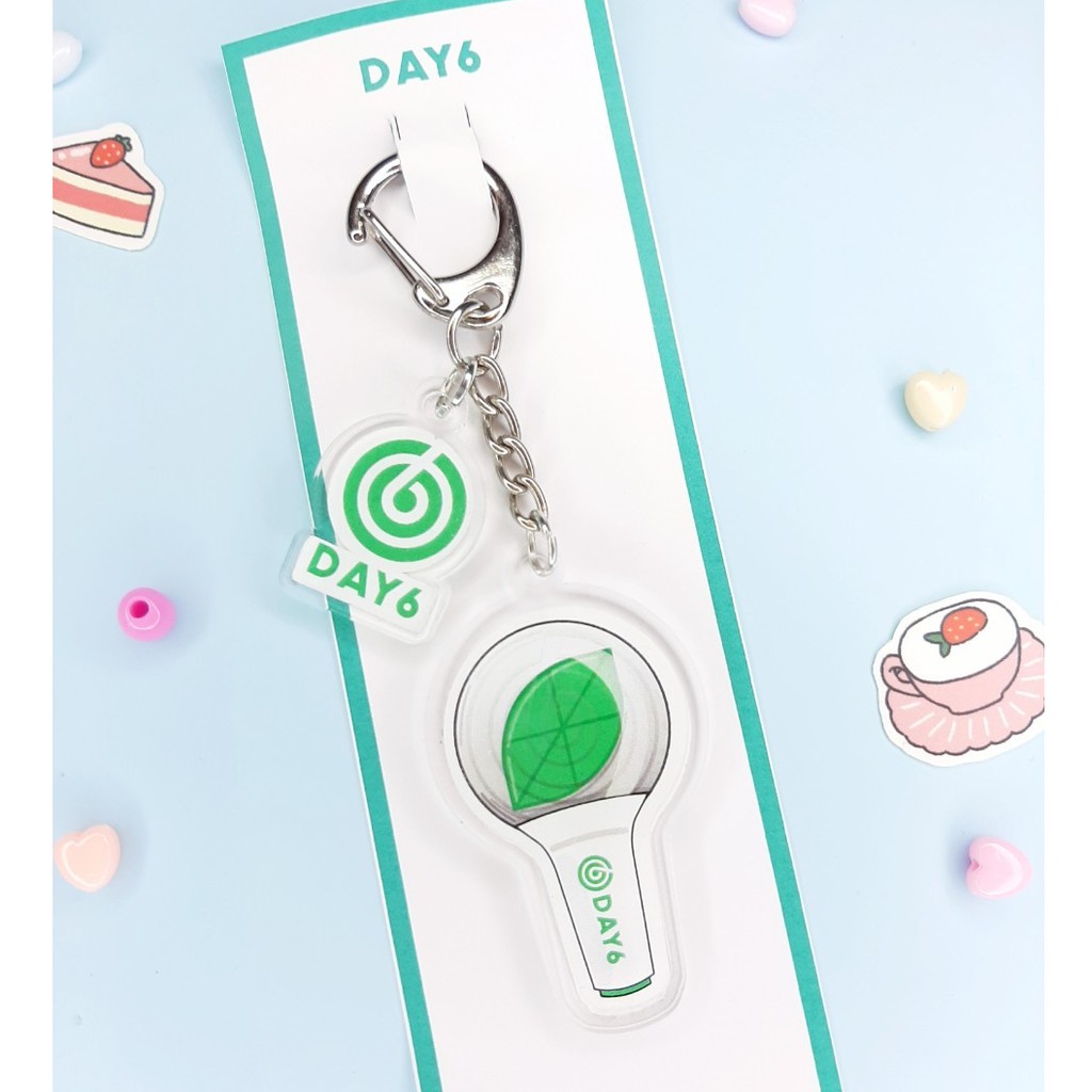 ภาพหน้าปกสินค้าDay6 : Keychain + PIN Lightstick