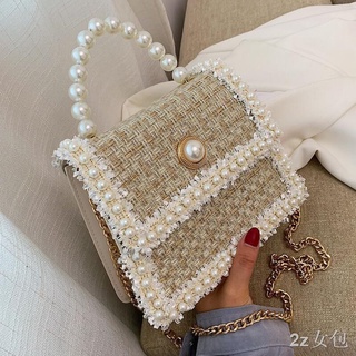 กระเป๋าสะพายข้างพร้อมส่งจ้า👜กระเป๋าสะพายข้างผู้หญิงเกาหลีแฟชั่นมุกแบบพกพาป่าโซ่ไหล่ข้างหนึ่ง messenger สี่เหลี่ยมเล็กกร