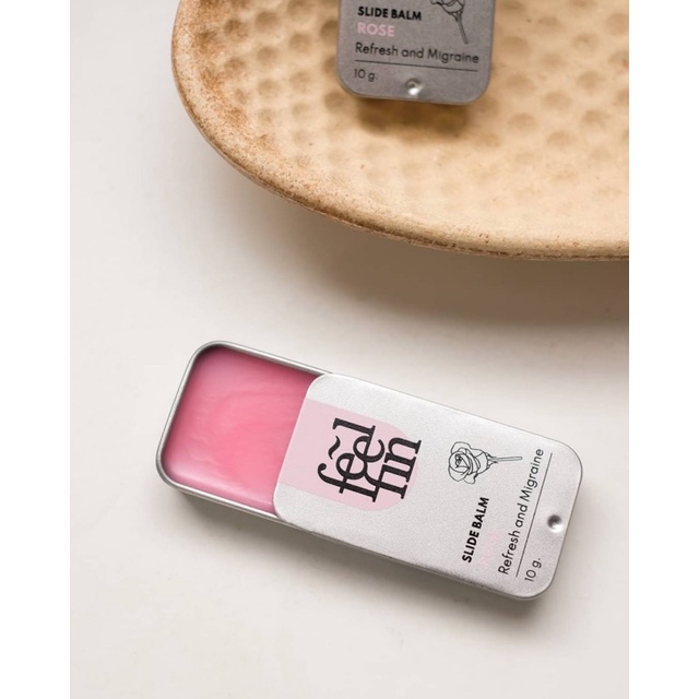 aroroma-slide-balm-อโรม่า-บาล์ม-หม่อง-ดม-rose-กลิ่นกุหลาบ-feel-fin-ช่วยเรื่องไมเกรน-ใช้ดม-ใช้ทา-ทาก็feel-ดมก็fin