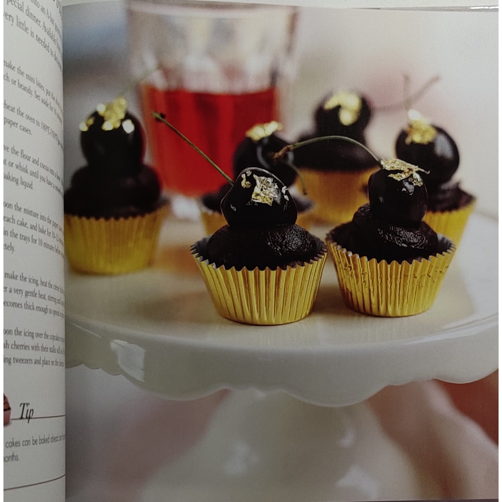 หนังสือ-ขนมหวาน-เบเกอรี่-คัพเค็ก-ภาษาอังกฤษ-special-cupcakes-144page