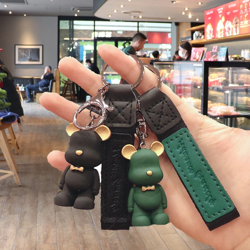 ภาพหน้าปกสินค้าพวงกุญแจหมีการ์ตูน กระเป๋านักเรียน จี้กุญแจรถ จี้เครื่องประดับขนาดเล็ก พวงกุญแจ