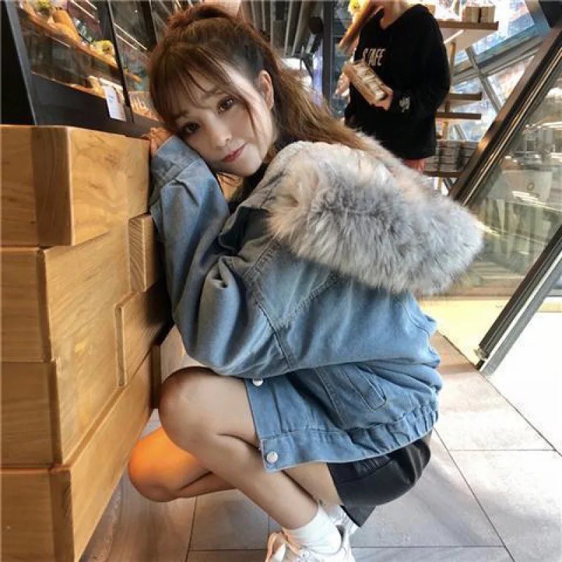 ราคาถูกที่สุด-พร้อมส่งจากไทย-faux-fur-jacket-แจ็คเก็ตยีนส์ขนเฟอร์นุ่ม-โอเวอร์ไซส์สไตล์เกาหลี