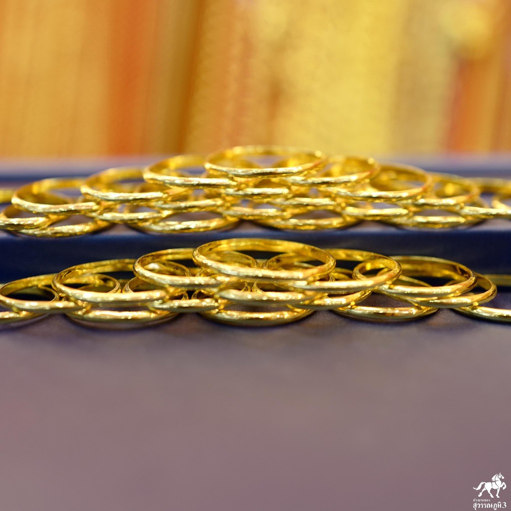 ภาพสินค้าแหวนทองคำแท้ 0.6 กรัม ลายหัวโปร่งหน้ามน เกลี้ยง โปร่งรอบวง แถว2ชั้น ทองแท้ 96.5% มีใบรับประกัน โดยช่างฝีมือจากเยาวราช จากร้าน swpgold บน Shopee ภาพที่ 3